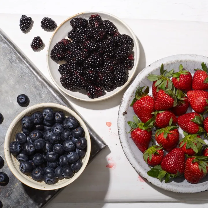 About Driscoll's Sweetest Batch™ Berries, Plus a NoBake Cheescake