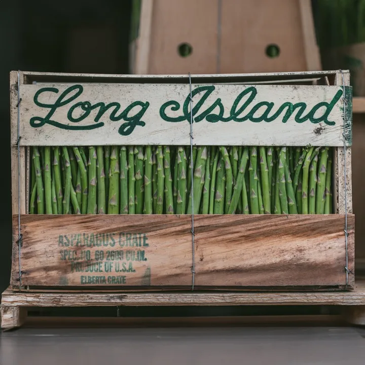 Asparagus in crate