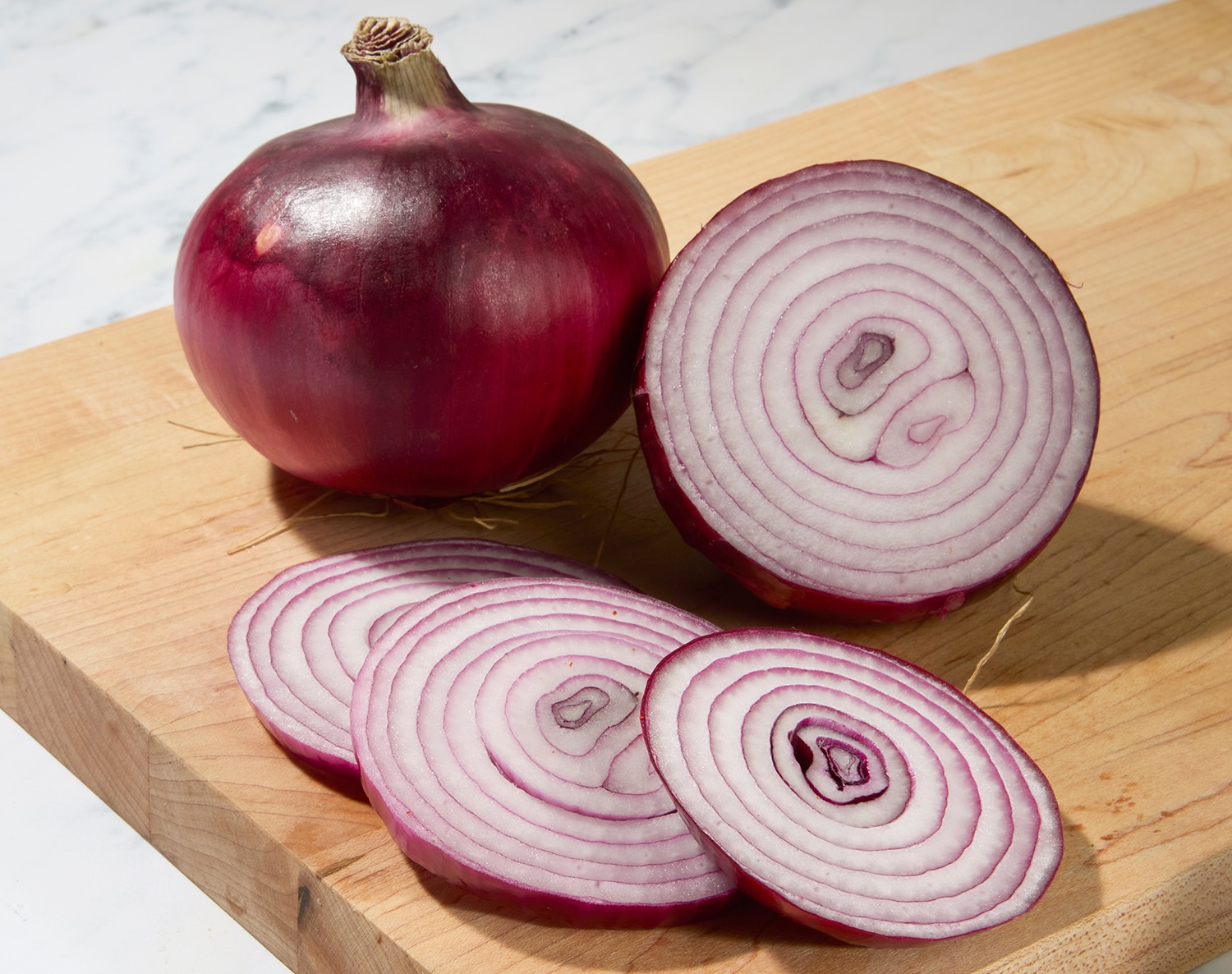 Organic Red Onion, image 2 of 2 slides