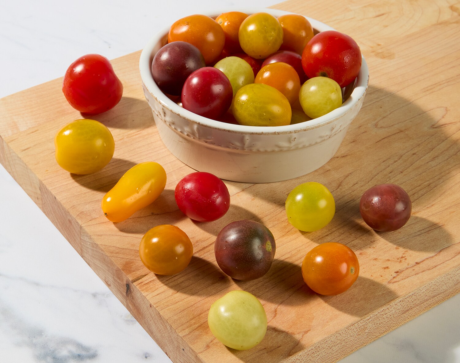 Lancaster Farm Fresh Cooperative Local Organic Mixed Cherry Tomatoes, image 2 of 2 slides