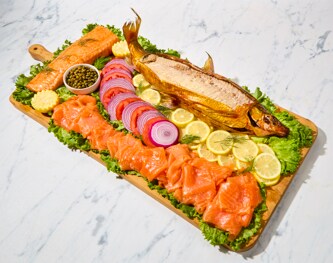 FreshDirect Smoked Fish Bounty with Bread, Large