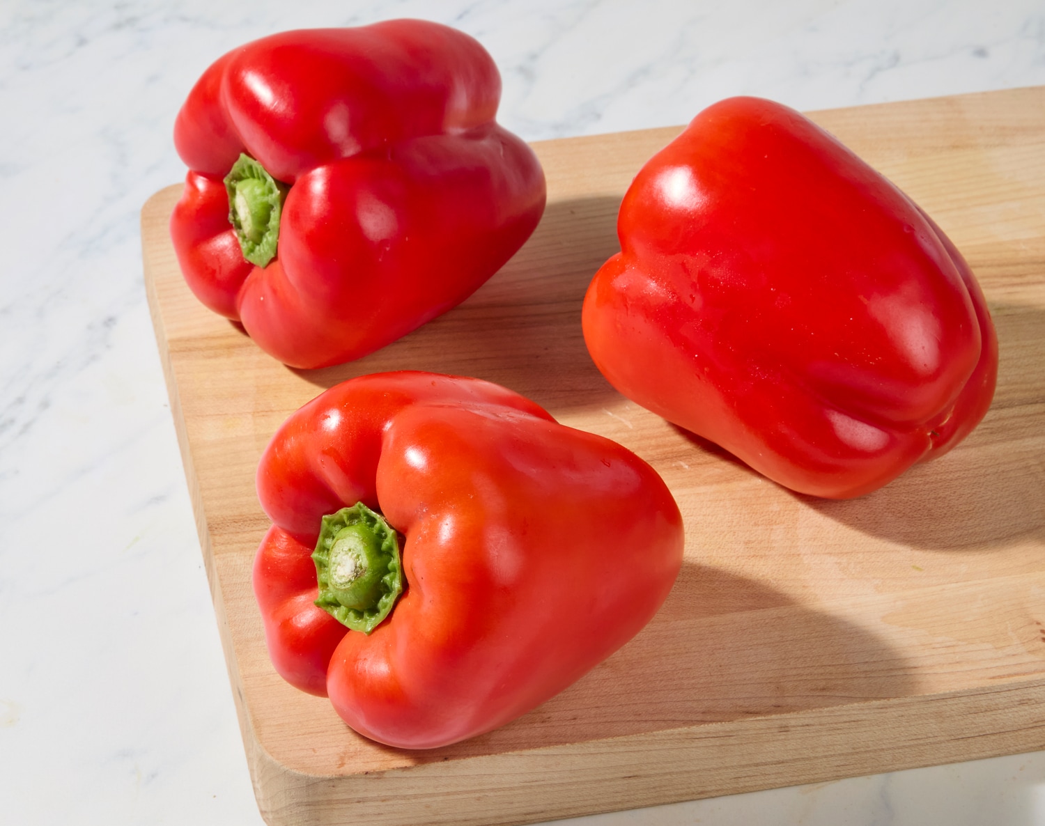 Red Greenhouse Bell Pepper, image 2 of 2 slides