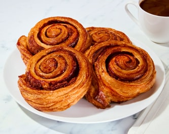 FreshDirect Cinnamon Roll, Frozen