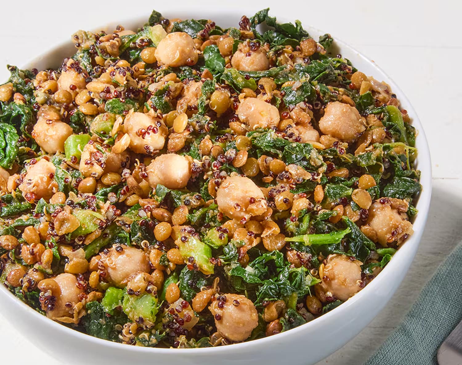 FreshDirect Curried Lentil, Quinoa, Chickpea & Kale Super Salad, Regular, image 1 of 2 slides