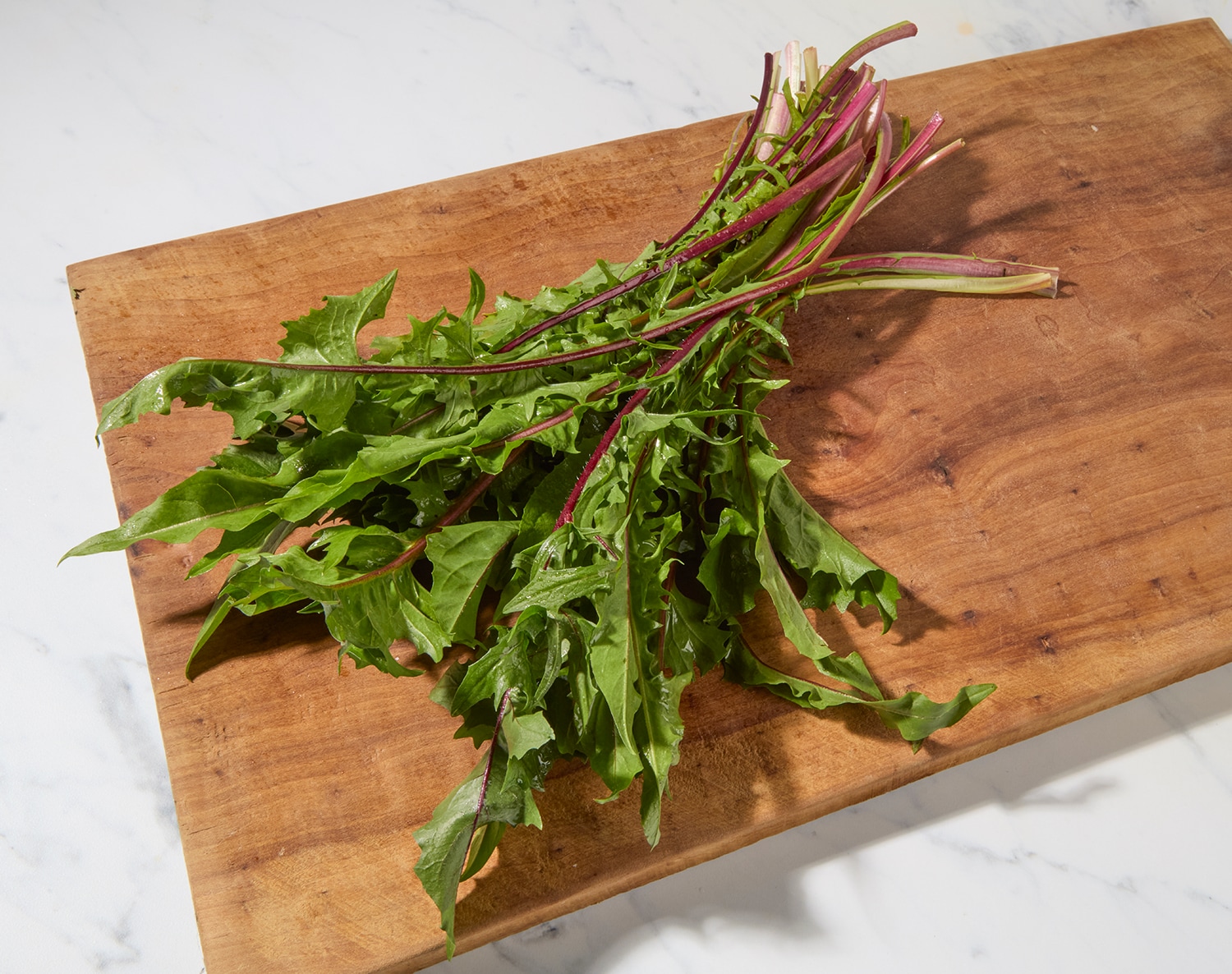 Organic Dandelion Greens, image 2 of 2 slides