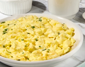FreshDirect Scrambled Eggs with Cheese & Chives, Single Serving Meal