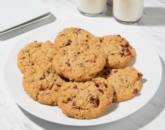 FreshDirect Orange Cranberry Oatmeal Cookies