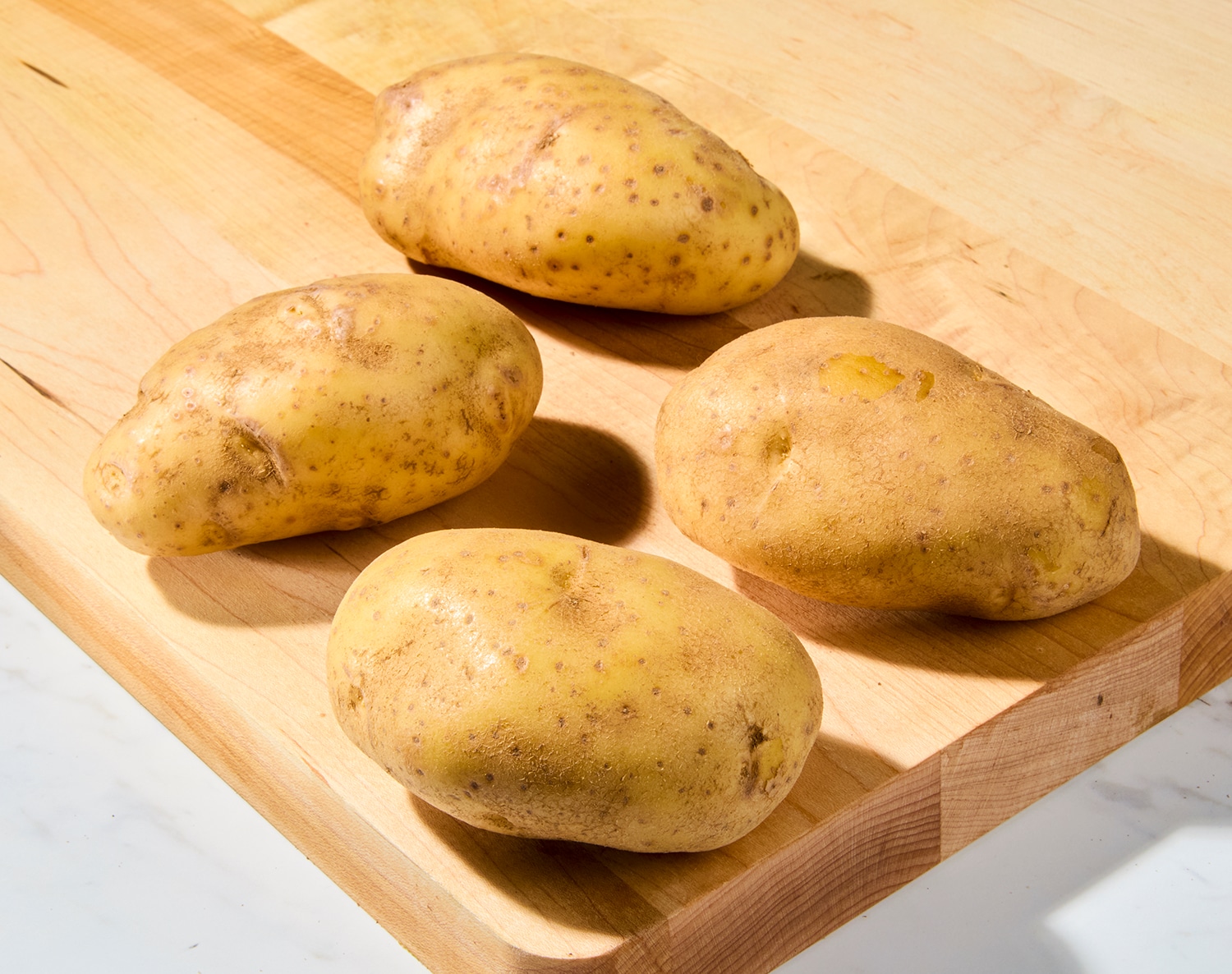 Organic Russet Potato, image 2 of 2 slides