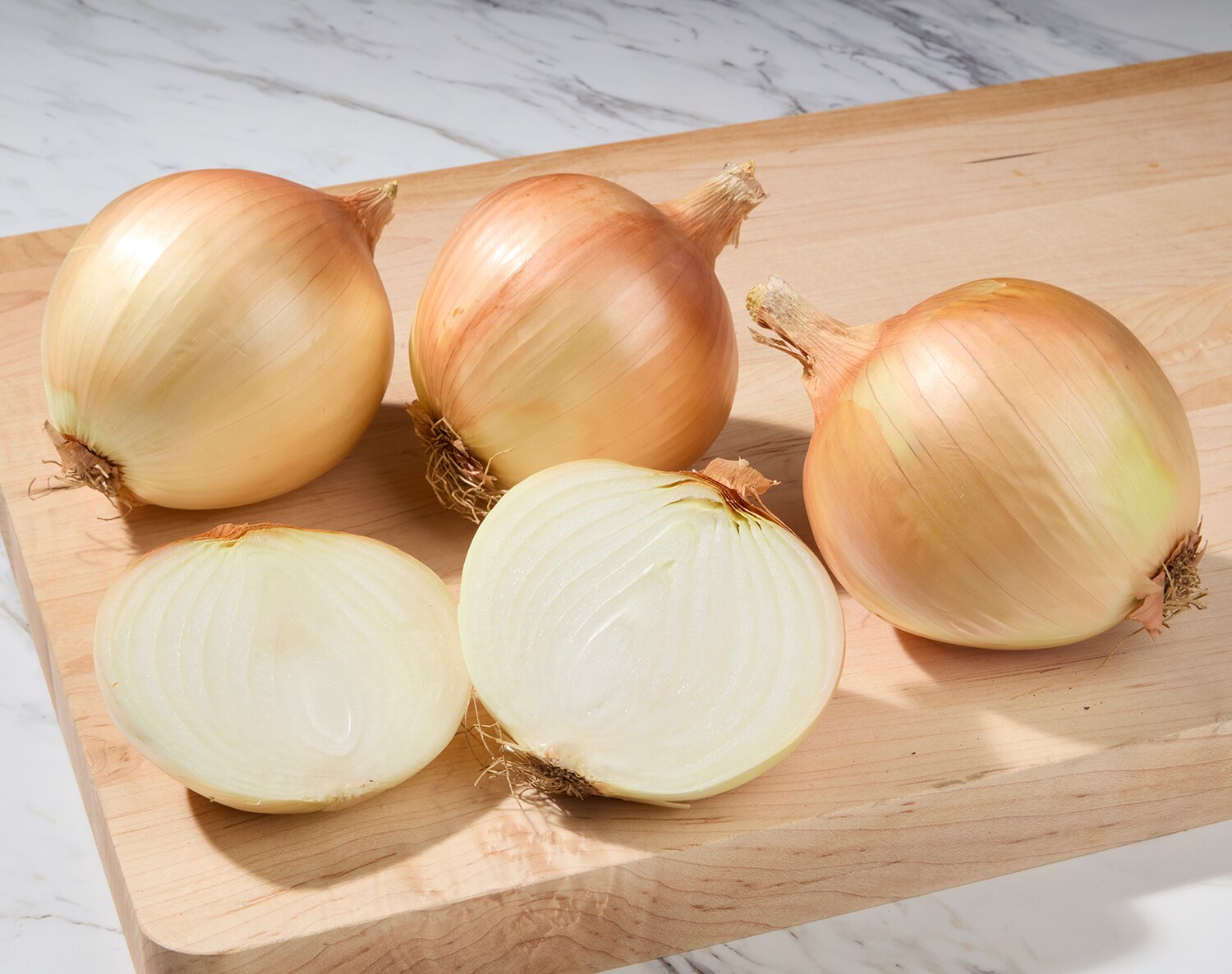 Lancaster Farm Fresh Cooperative Local Organic Yellow Onion, Medium, image 2 of 2 slides