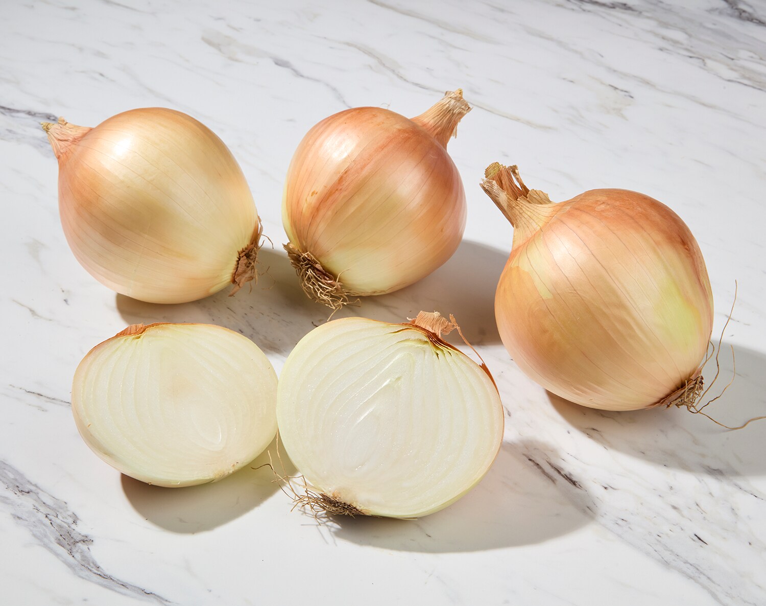 Lancaster Farm Fresh Cooperative Local Organic Yellow Onion, Medium, image 1 of 2 slides