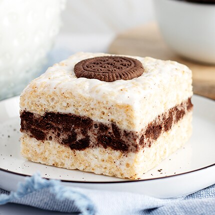 Cookies & Cream, image 2 of 2 slides