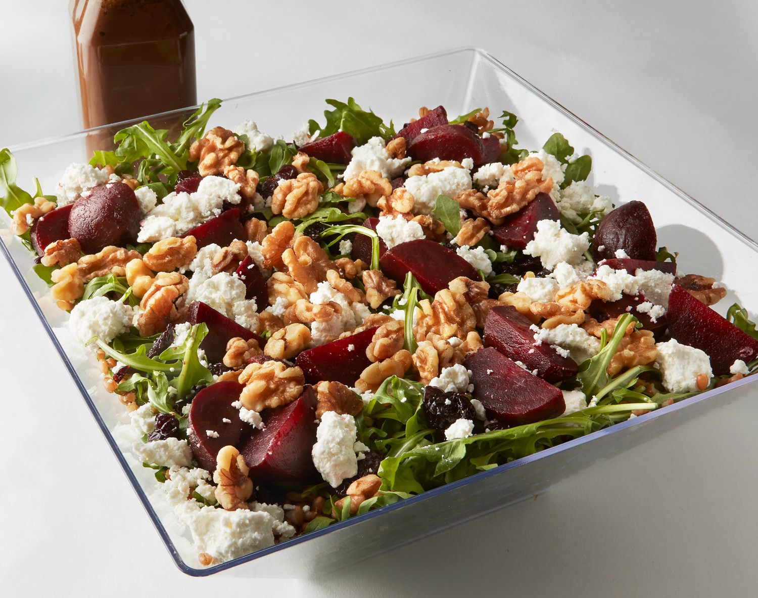FreshDirect Arugula Salad with Beets and Goat Cheese, Large