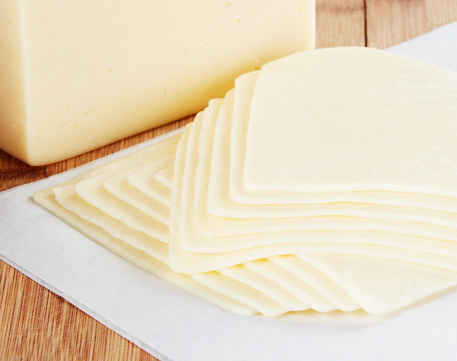 Finlandia Cheddar Gruyere