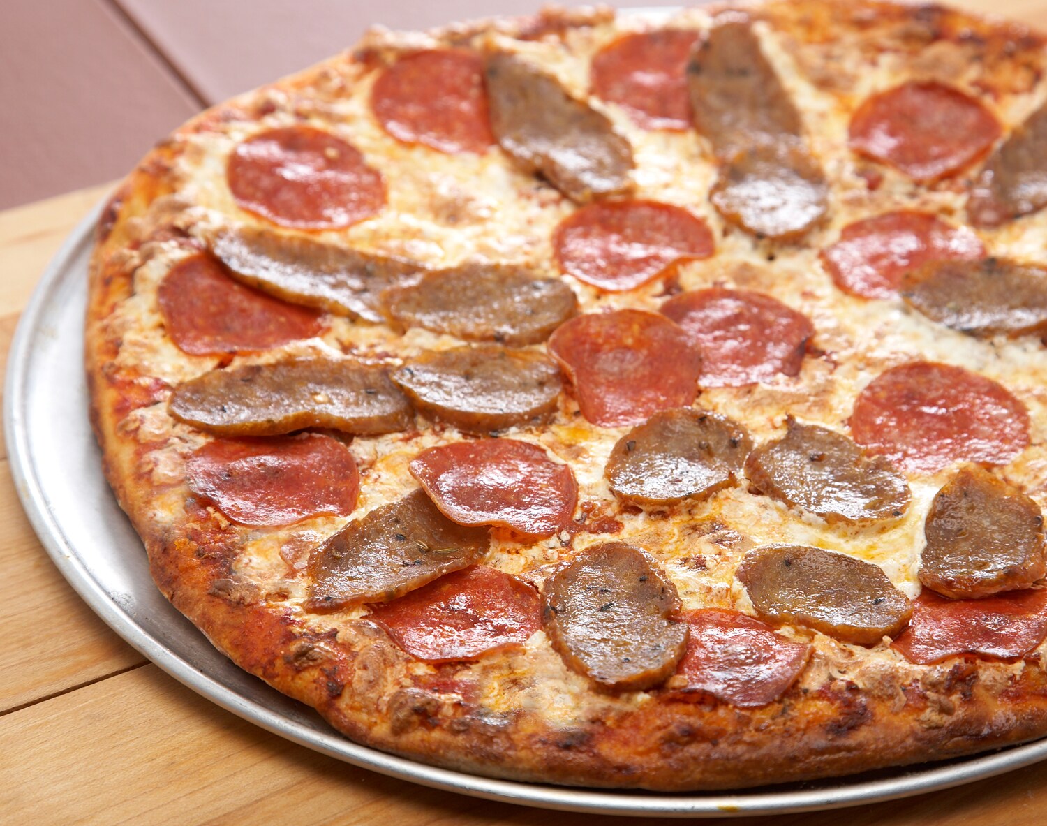 FreshDirect Frozen Grilled Thin-Crust Sweet Italian Sausage and Pepperoni Pizza
