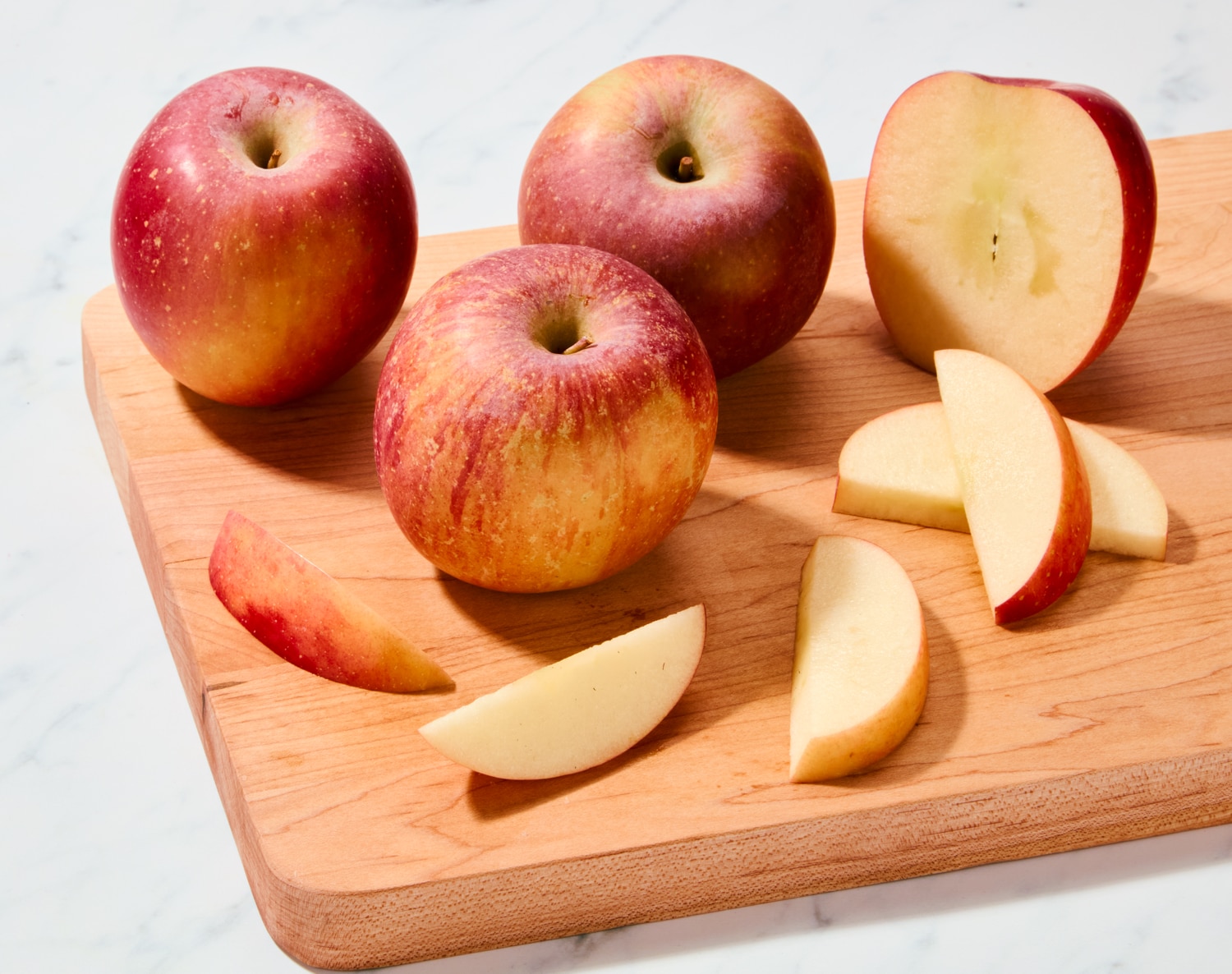 Organic Fuji Apples, image 2 of 2 slides