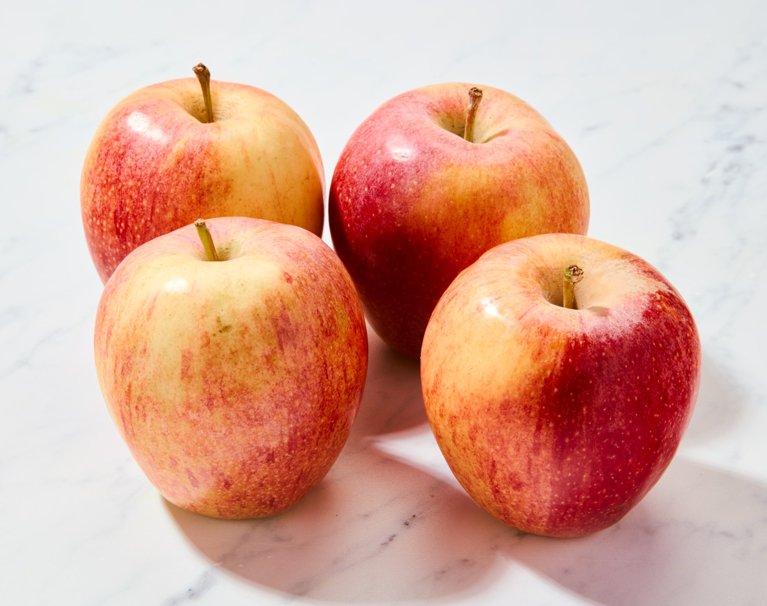 Organic Gala Apples, image 1 of 2 slides