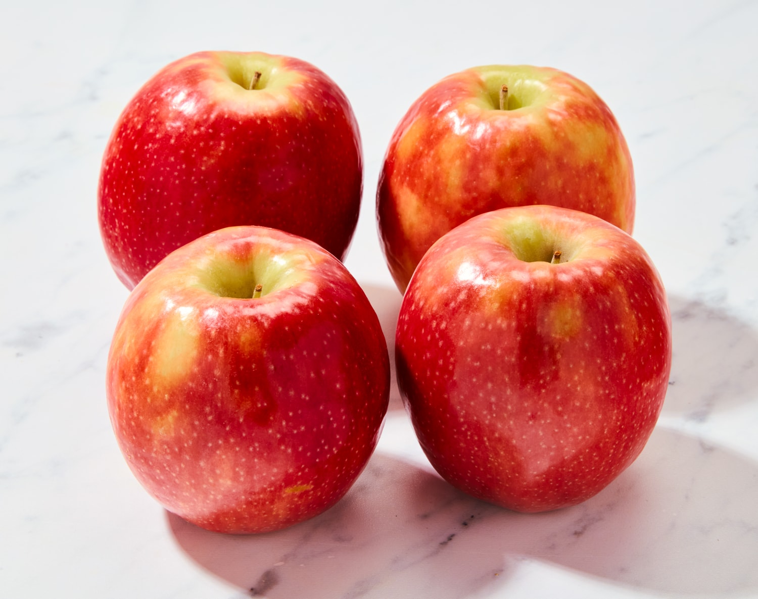 Pink Lady Apples, image 1 of 2 slides