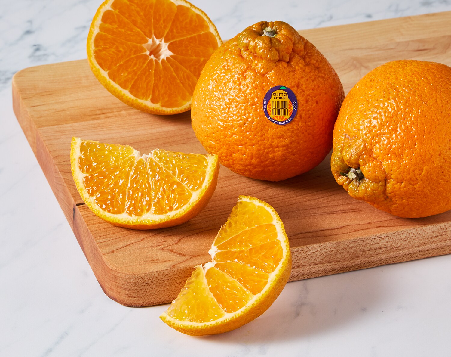 Sumo Citrus, image 2 of 2 slides