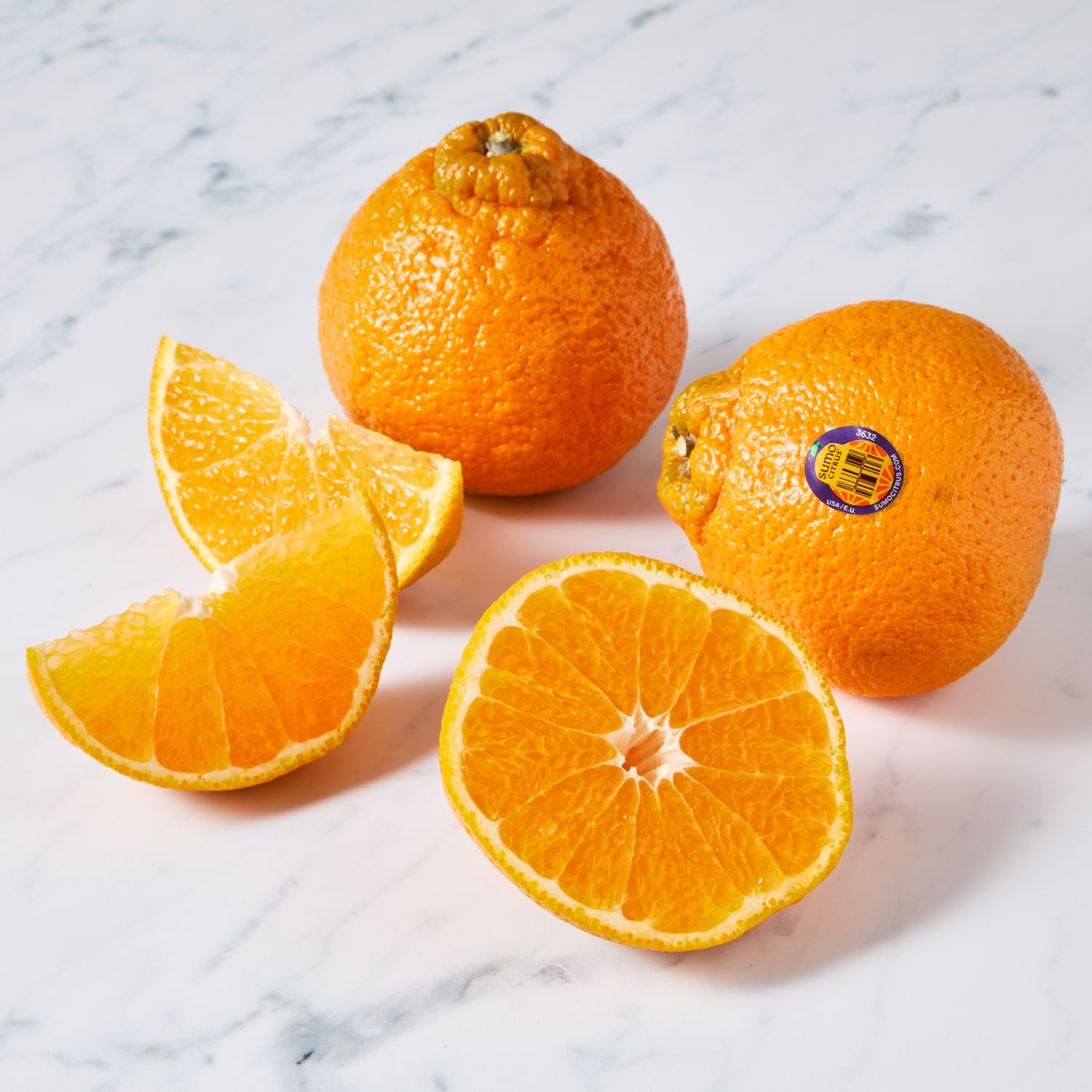 Sumo Citrus, image 1 of 2 slides