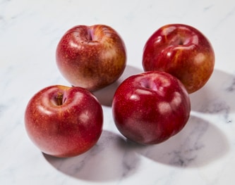Organic Red Plumcot 