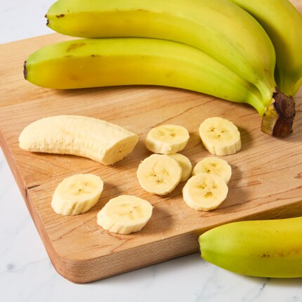 Organic Bananas, image 2 of 2 slides