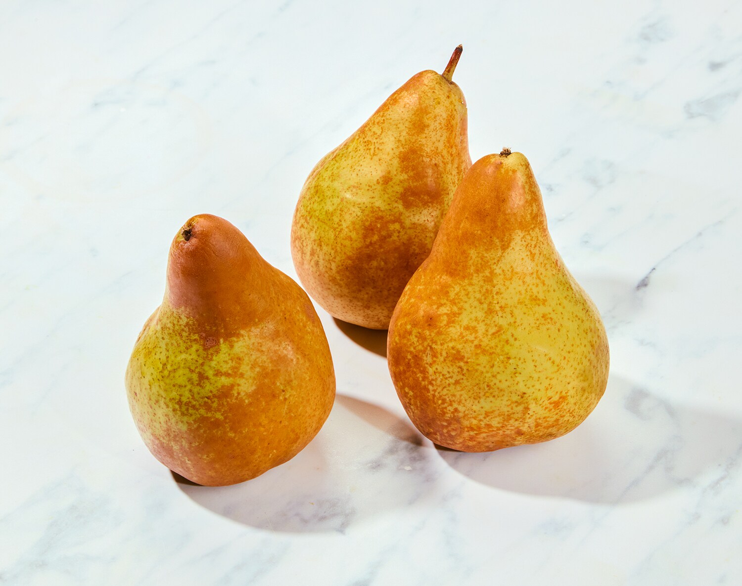 Organic Bosc Pear, image 2 of 2 slides