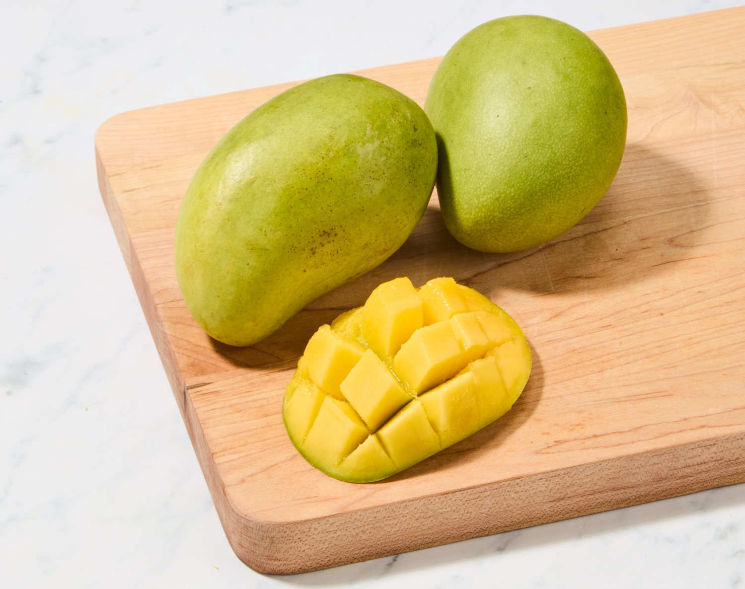Mingolo Mango, image 2 of 2 slides