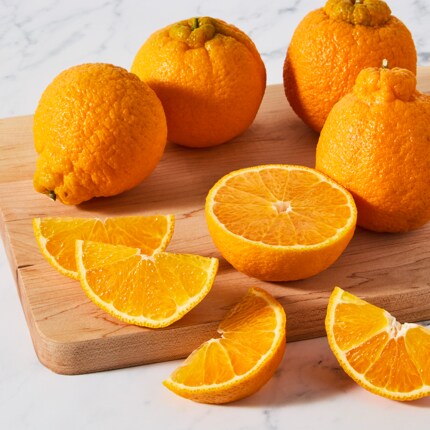 Family Tree Farms Sno-Mandarins, image 2 of 2 slides