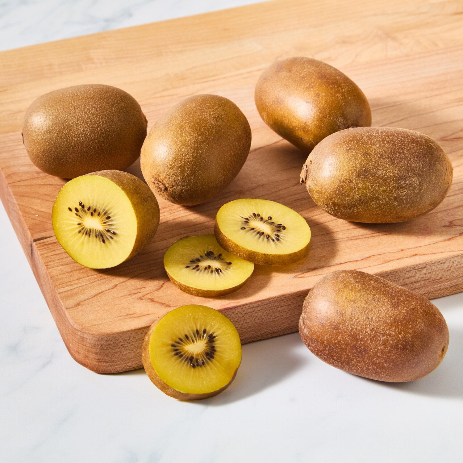 Gold Kiwi, image 2 of 2 slides