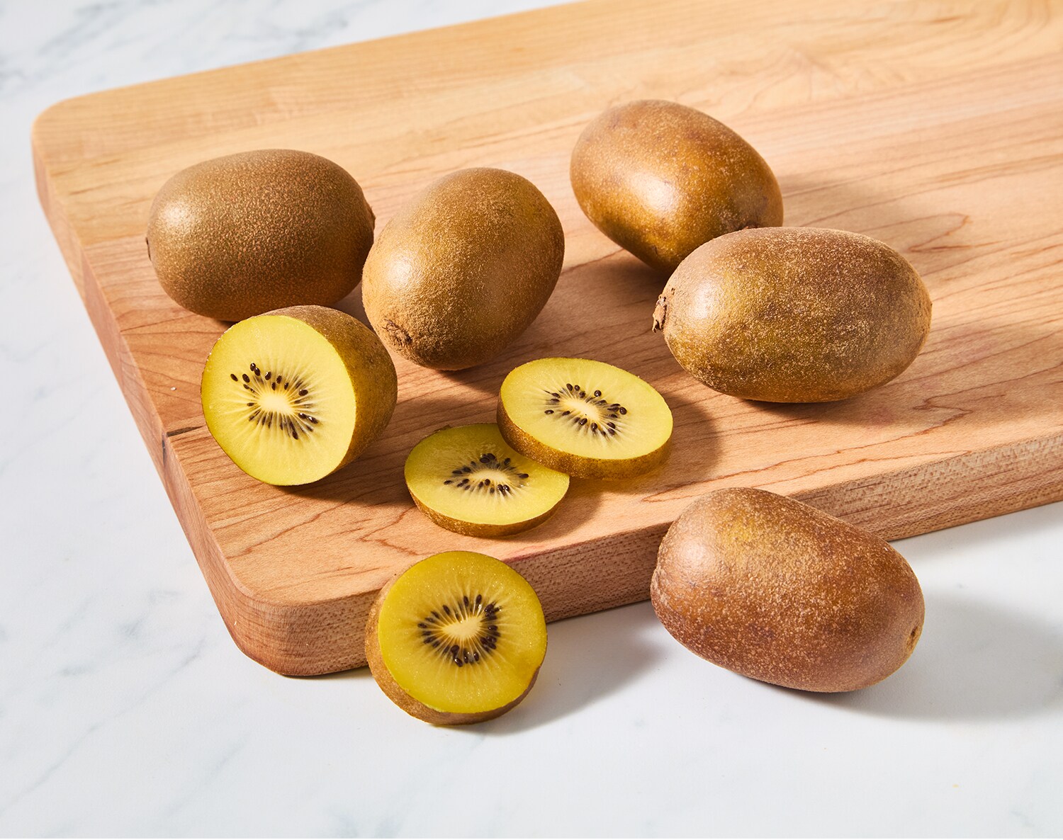 Gold Kiwi, image 2 of 2 slides