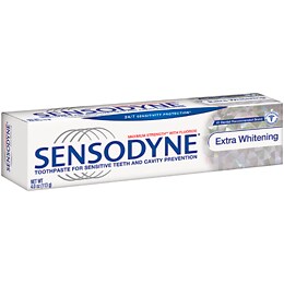 Sensodyne Maximum Strength with Fluoride Toothpaste, Extra Whitening