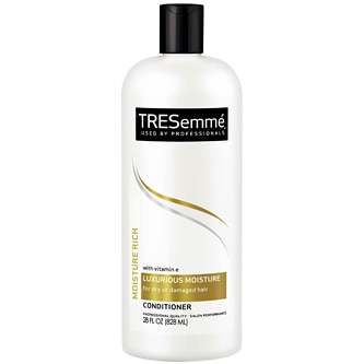 TRESemmé Luxurious Moisture Conditioner