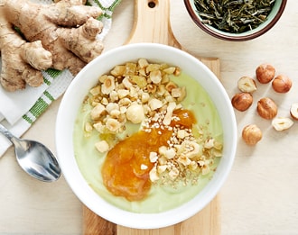 FreshDirect Green Tea Nonfat Greek Yogurt and Ginger-Hazelnut Crunch