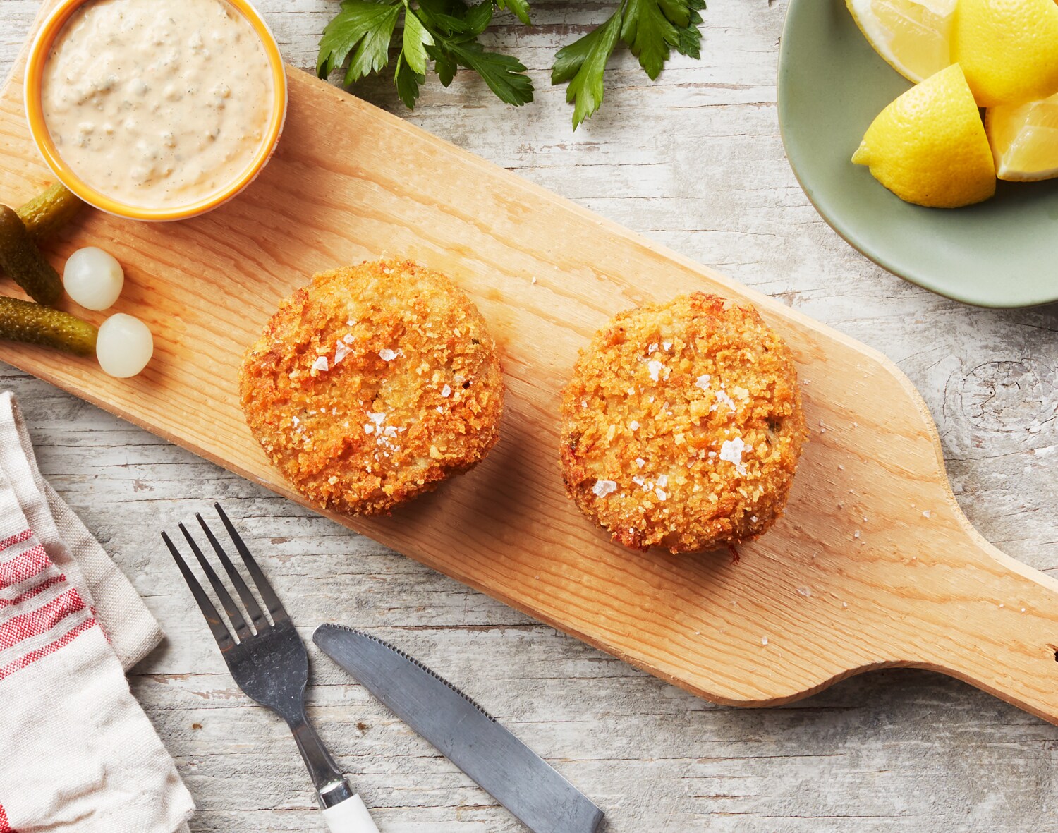 FreshDirect Crab Cakes with Tartar Sauce