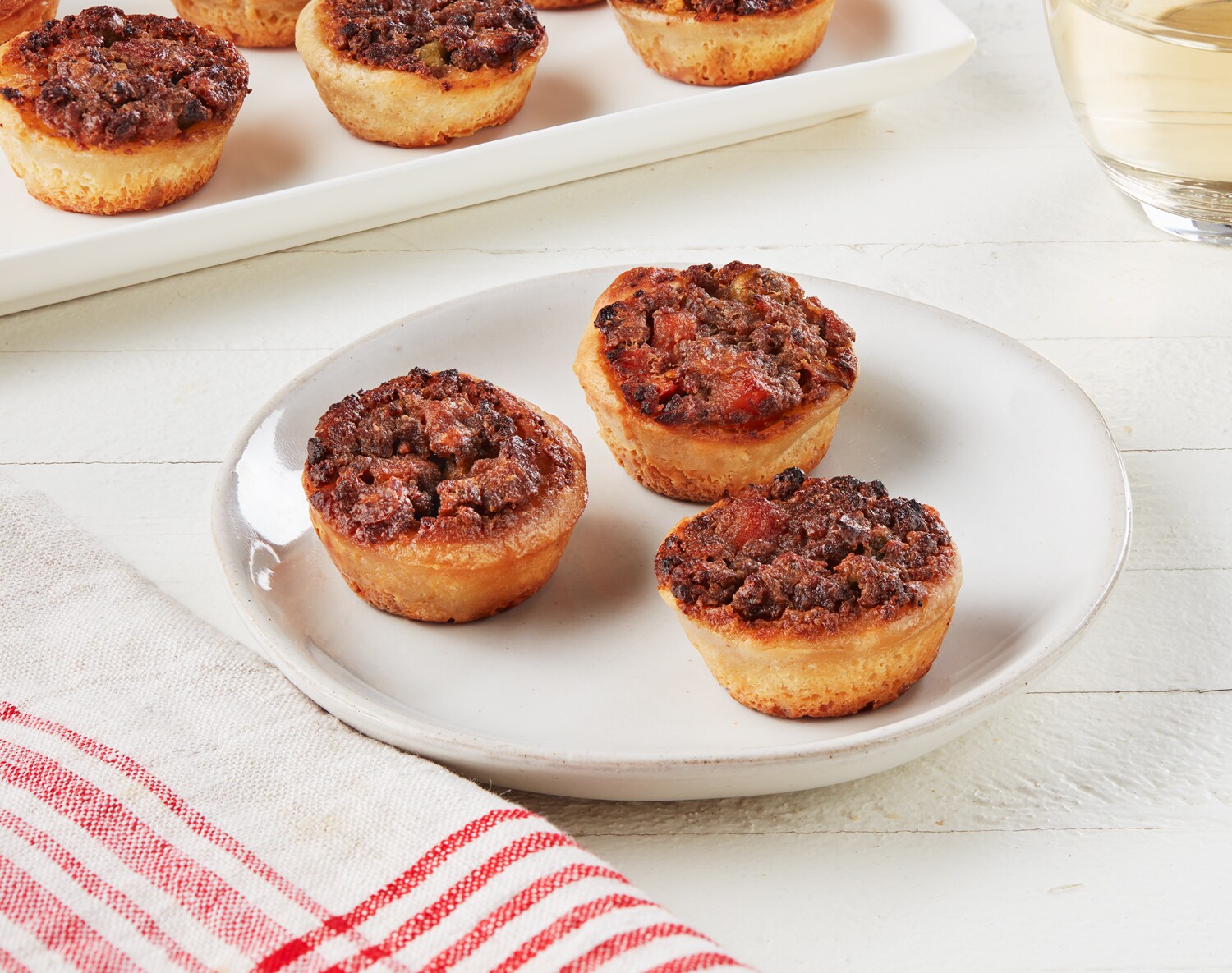 Pika's Farm Table Mini Beef Pot Pies, Frozen