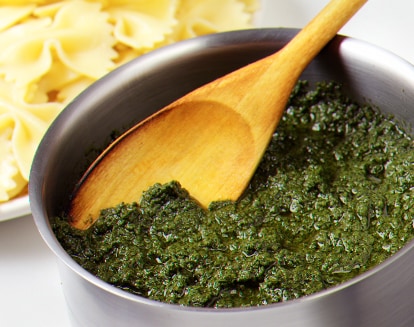 FreshDirect Green Basil Pesto