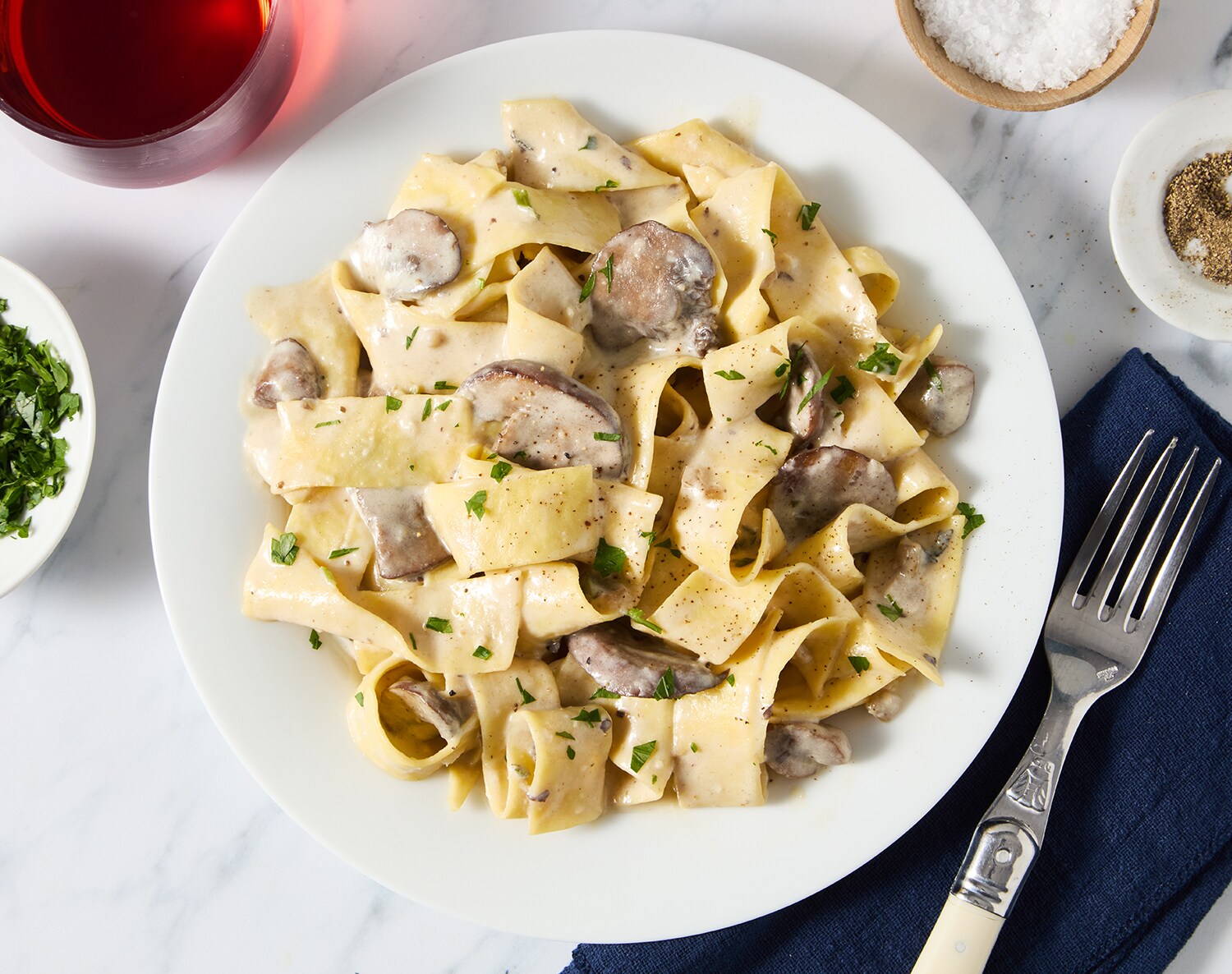 FreshDirect Pappardelle in a Mushroom Herb Cream Sauce, Single Serving Meal, image 2 of 2 slides