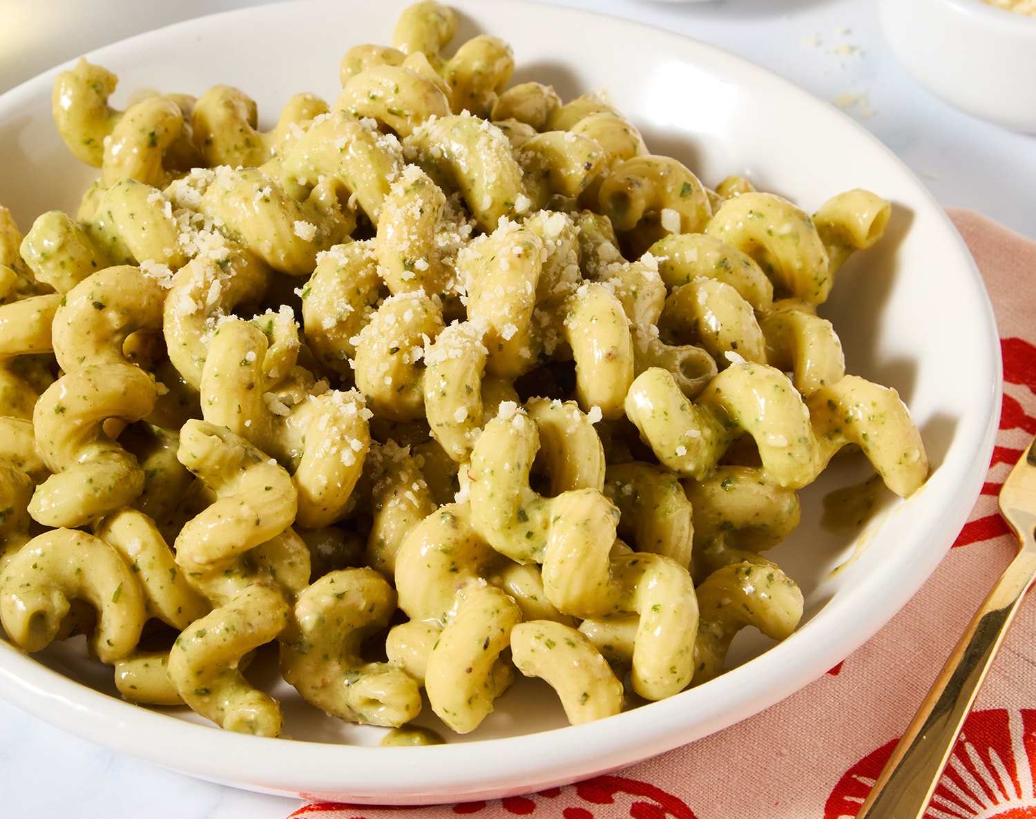 FreshDirect Cavatappi with Pesto Cream, Single Serving Meal