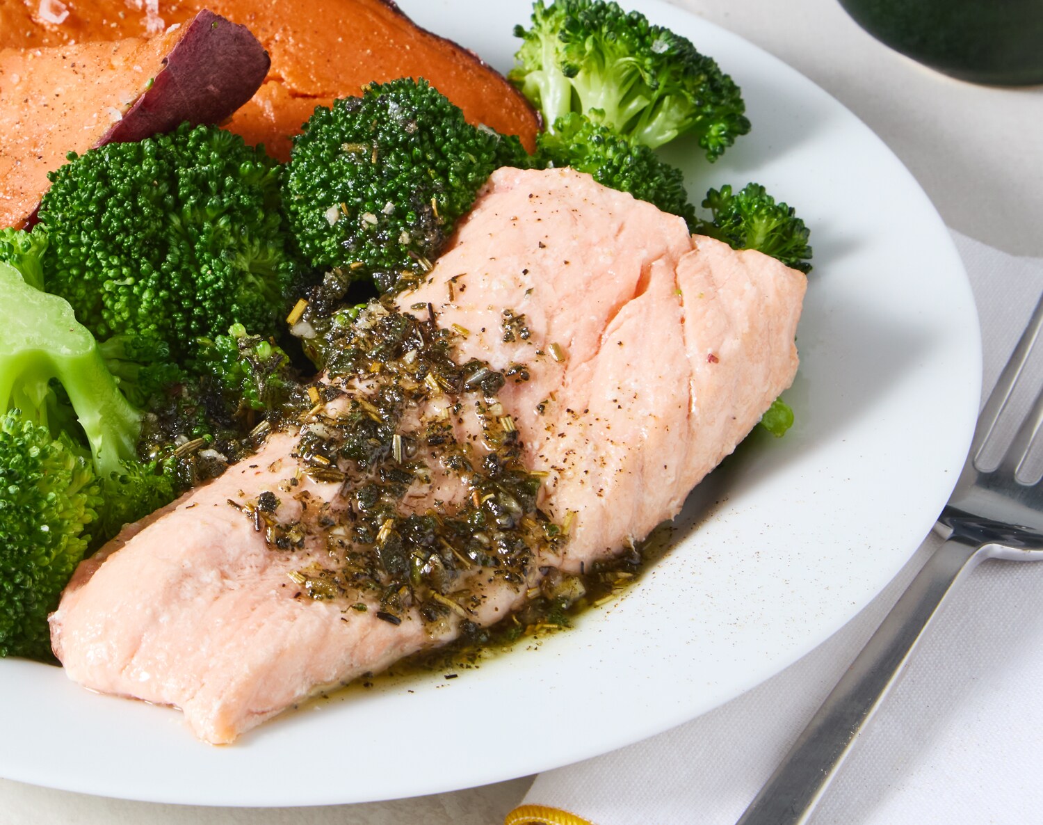 FreshDirect Salmon with Sweet Potatoes and Broccoli, Single Serving Meal, image 1 of 2 slides