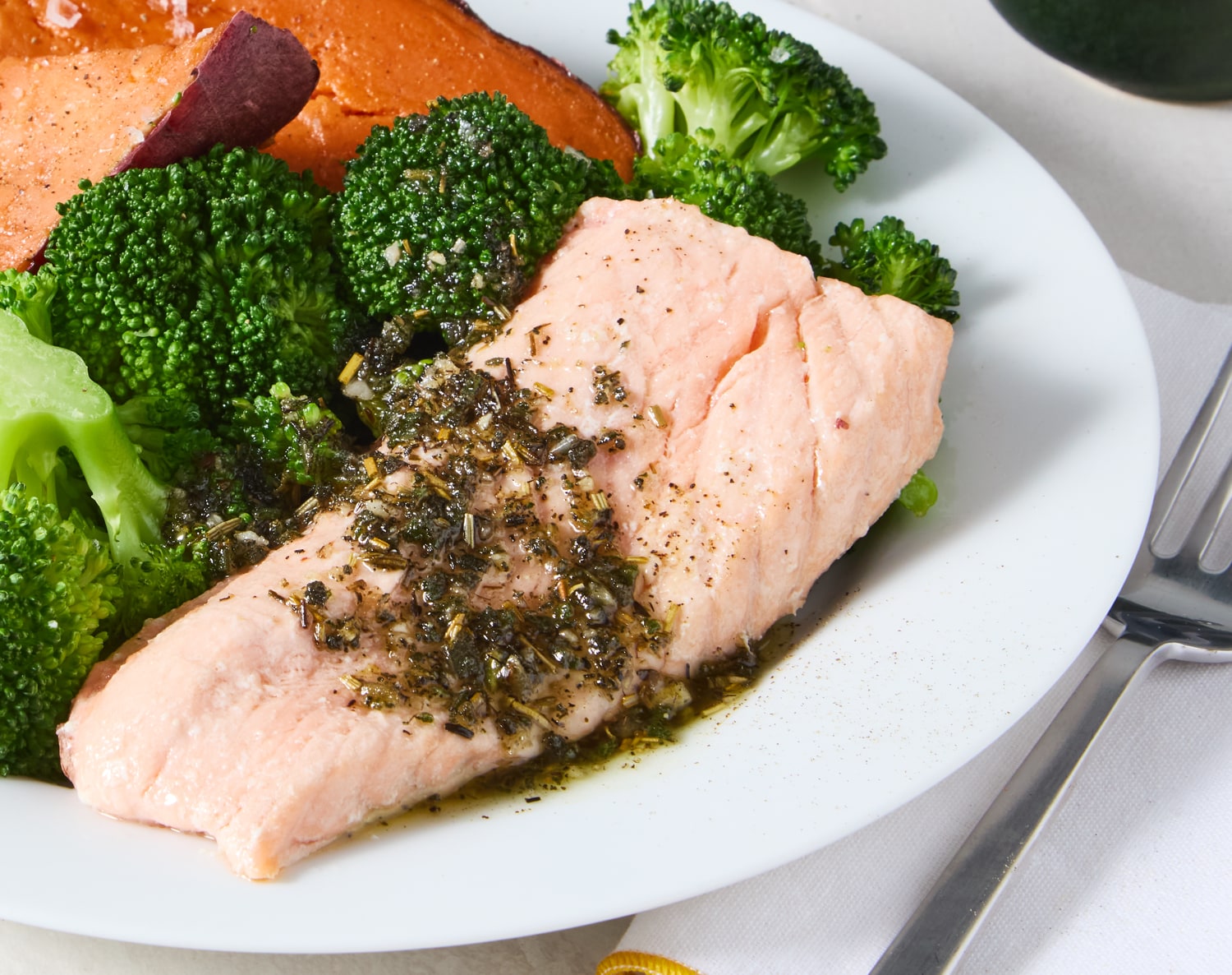 FreshDirect Salmon with Sweet Potatoes and Broccoli, Single Serving Meal