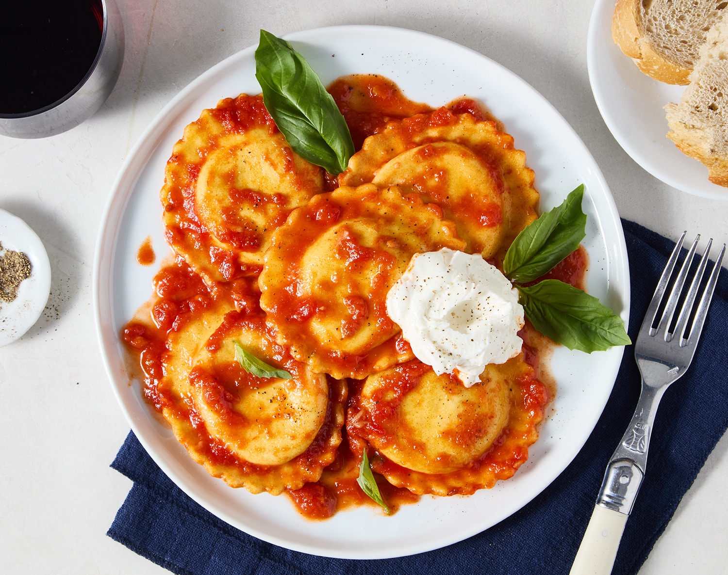 FreshDirect Four-Cheese Ravioli in Tomato Sauce, Single Serving Meal , image 2 of 2 slides