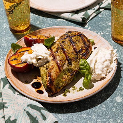 Farmer Focus Organic Boneless Skinless Chicken Breast, Value Pack, image 2 of 2 slides