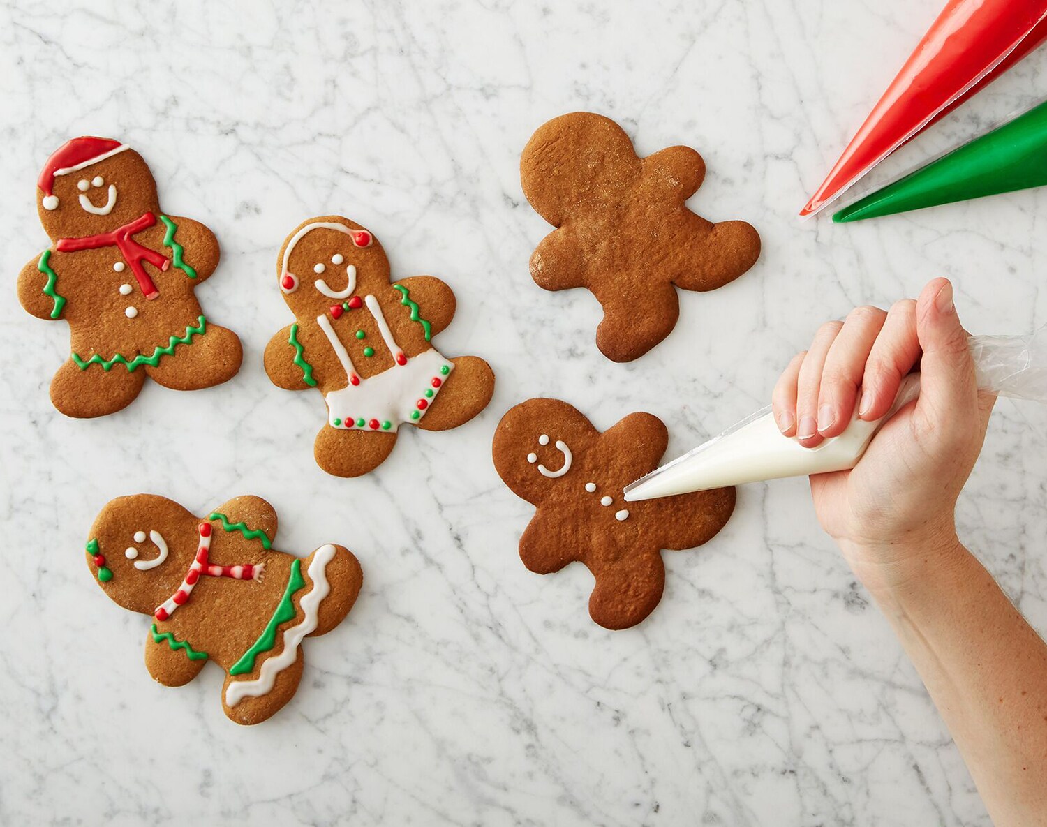 Red Velvet NYC Gingerbread Cookies Kit